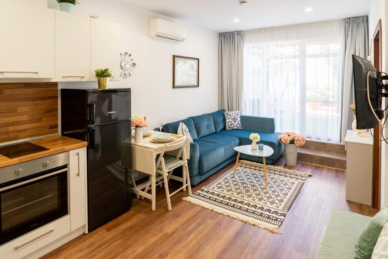 Sevastopol Apartments Warna Zewnętrze zdjęcie